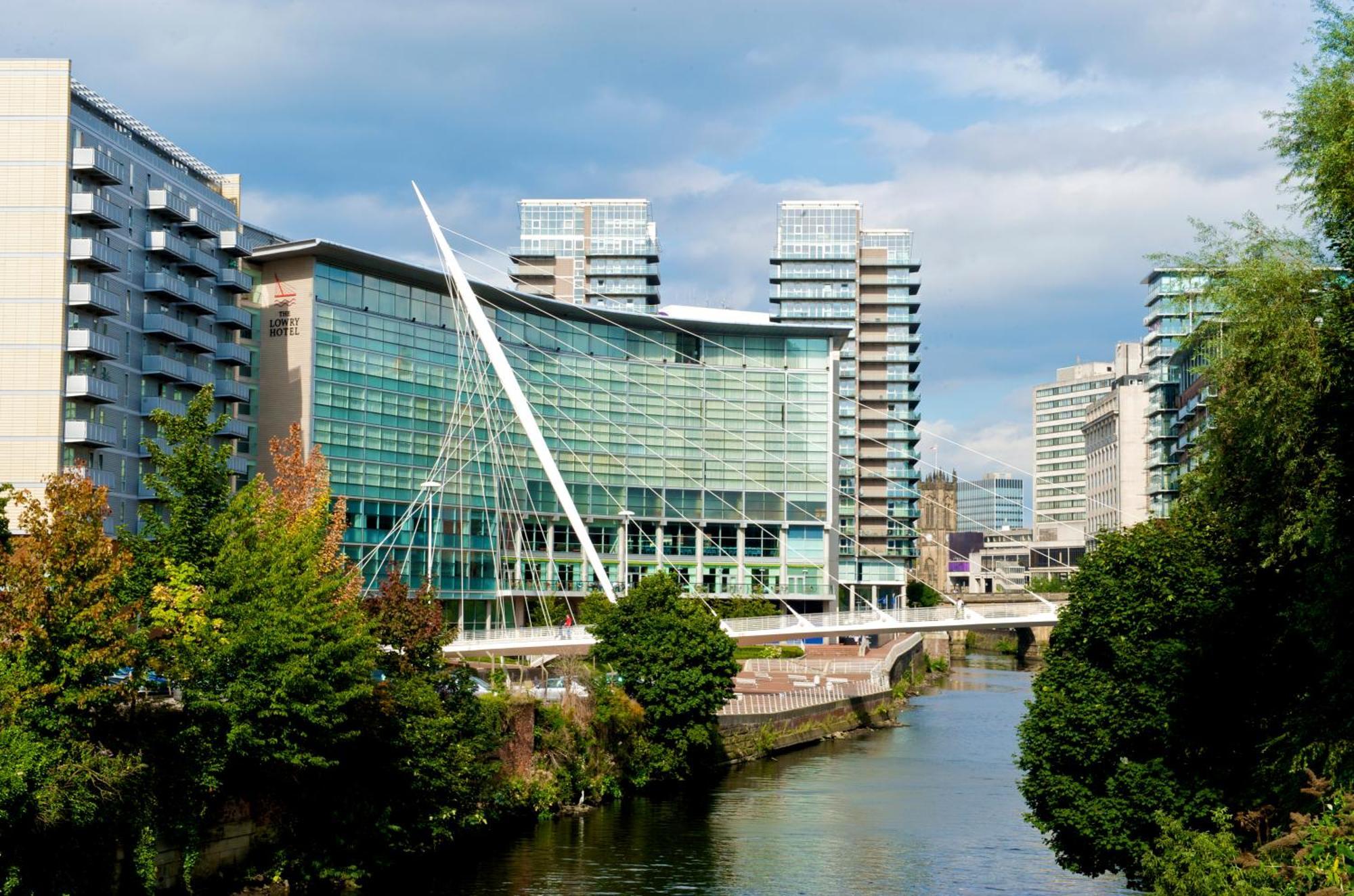 The Lowry Hotel Manchester Exterior foto The Bridgewater Hospital